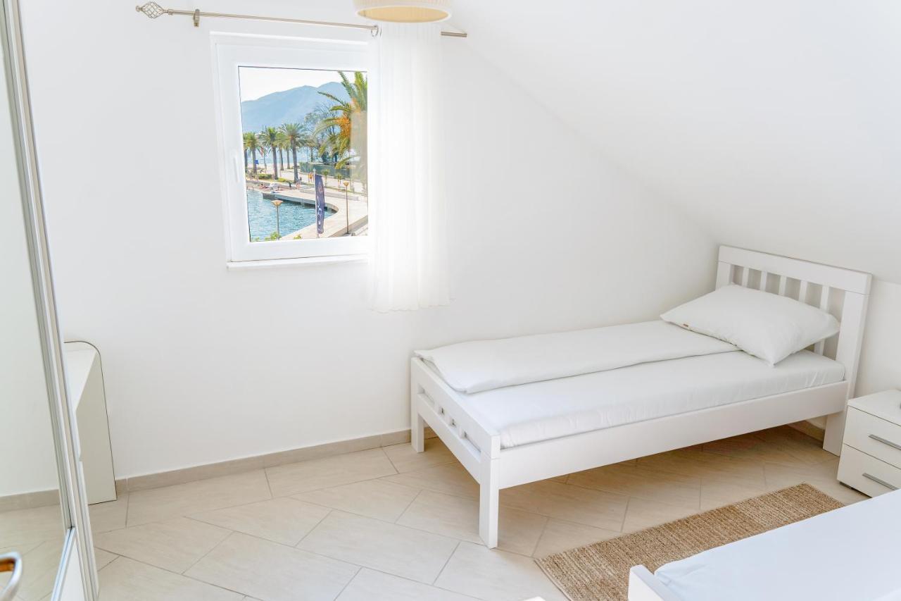 Seafront Apartments ติวัต ภายนอก รูปภาพ