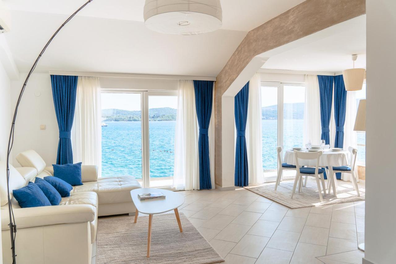 Seafront Apartments ติวัต ภายนอก รูปภาพ