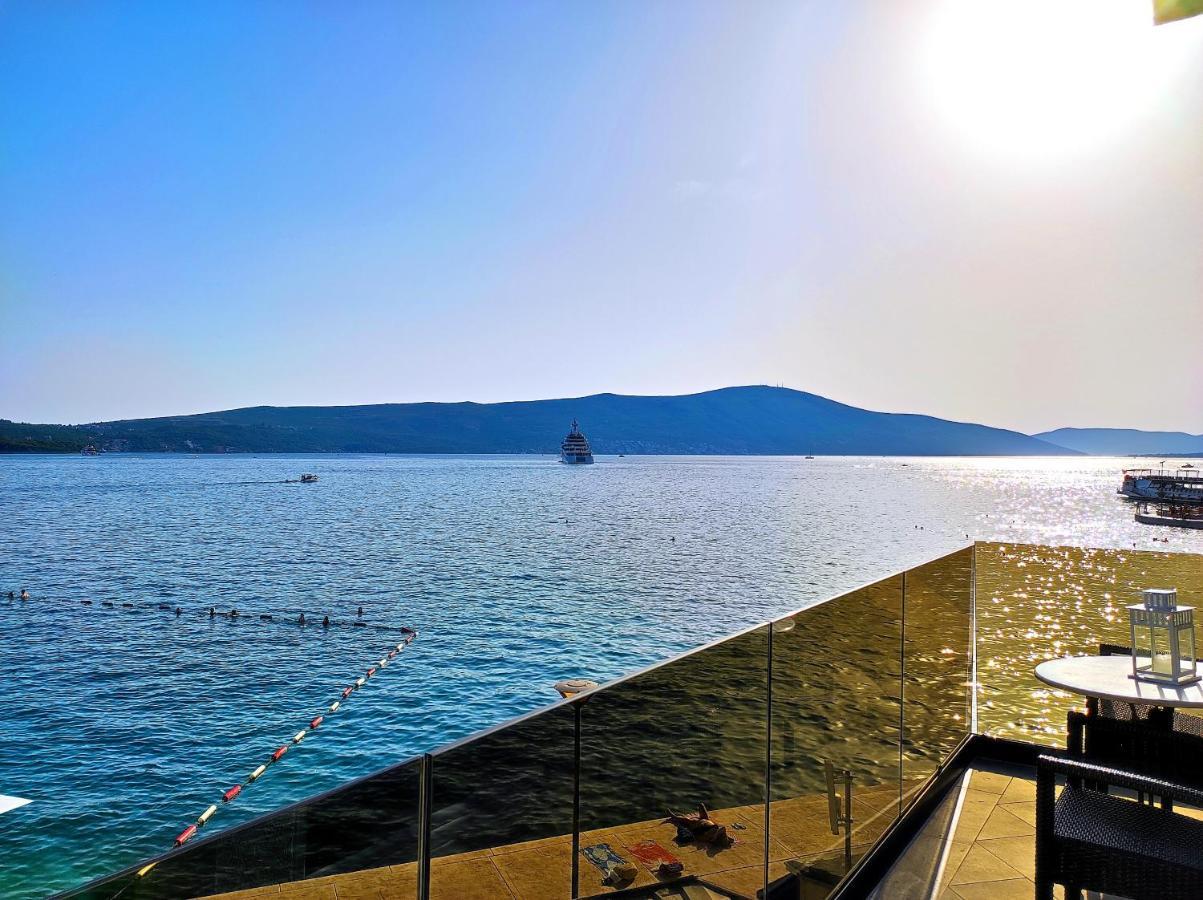Seafront Apartments ติวัต ภายนอก รูปภาพ